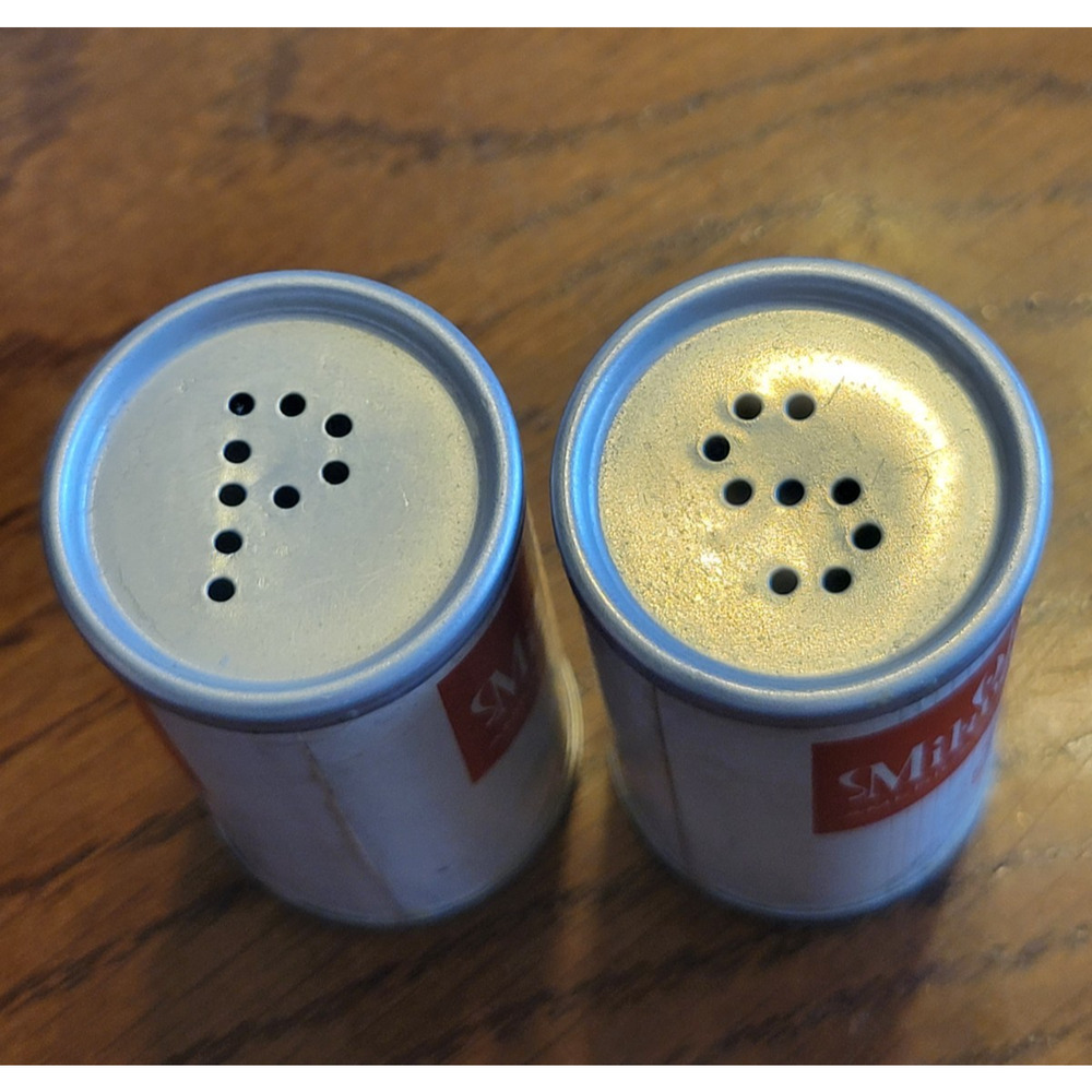 VTG Salt Pepper Shakers Heinz & Old Milwaukee Aluminum Hard Plastic Kitchen Deco - Picture 4 of 9
